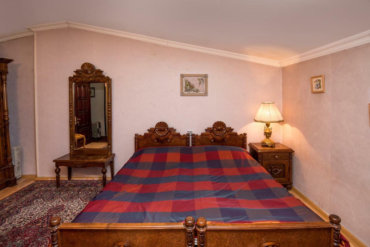 Lia'S Guest House Tbilisi Exteriör bild