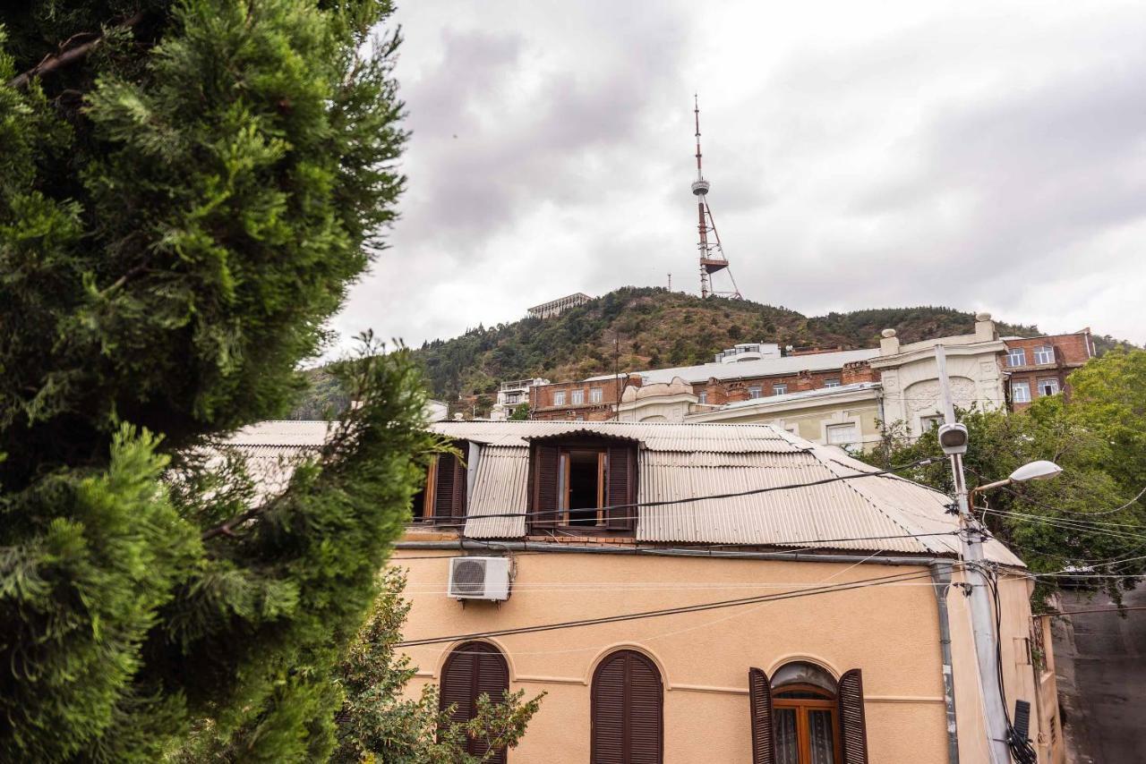 Lia'S Guest House Tbilisi Exteriör bild