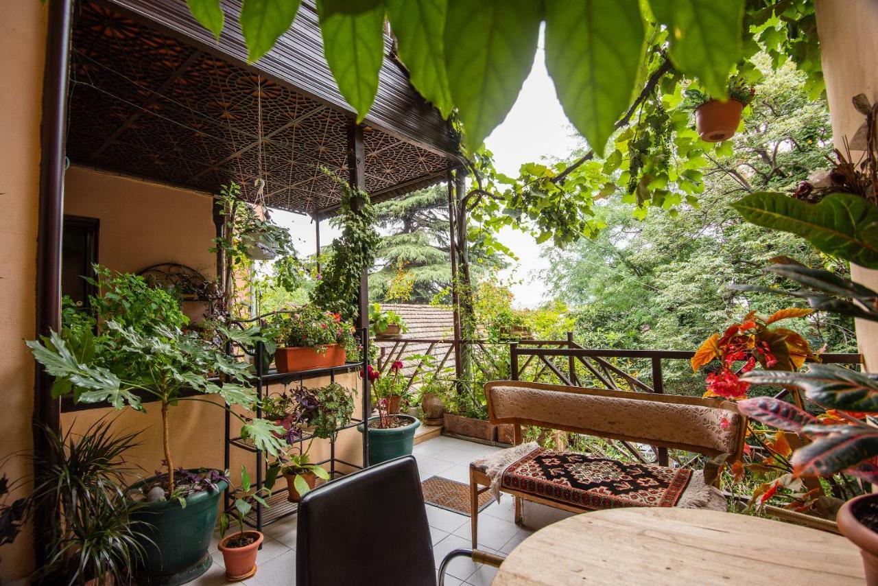 Lia'S Guest House Tbilisi Exteriör bild